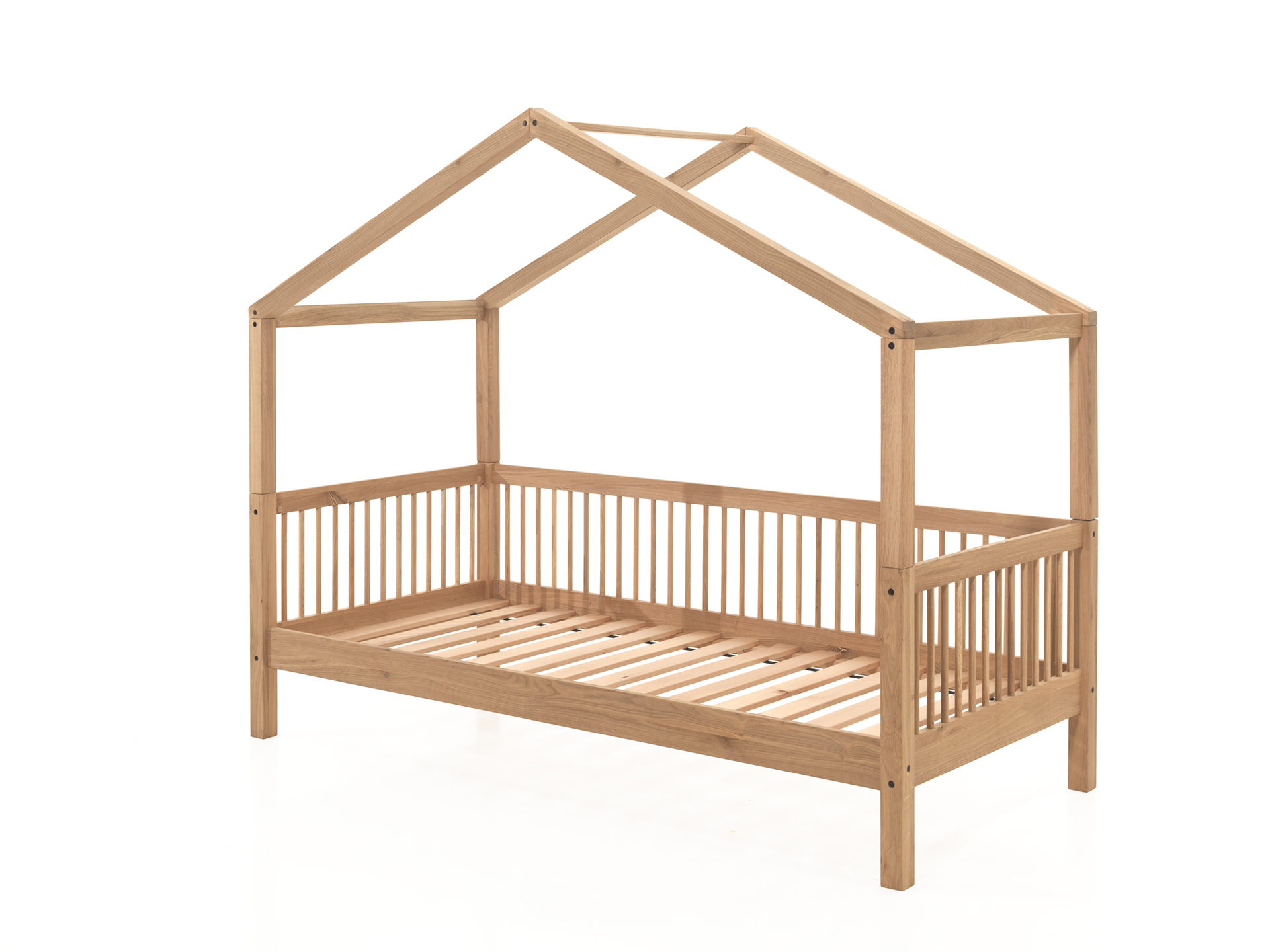 Lit cabane enfant Forrest en chêne massif – 90 × 200 cm
